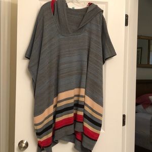 Poncho with midwestern look